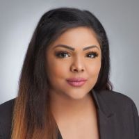 Nina Nandy headshot