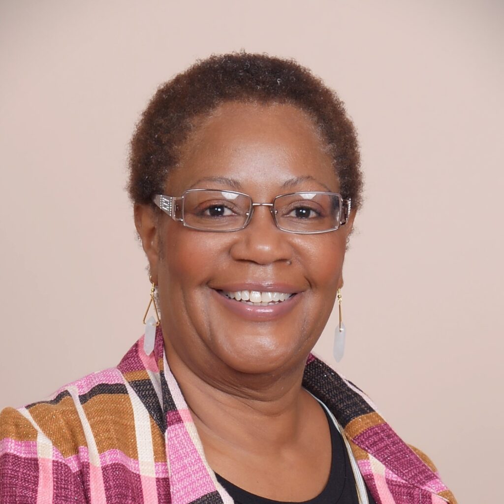 Joyce King headshot