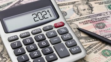 Calculator with money - 2021